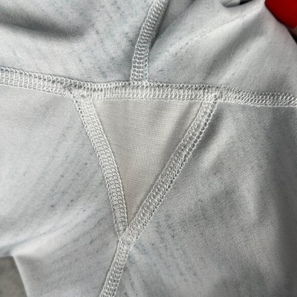 Lululemon Wunder Under Crop High-Rise Leggings Women's 8 Blurry Belle Multi Blue - Picture 7 of 8